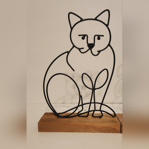 Kirklands Other - Brand New Kirkland's Wire Cat decoration